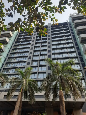 4 BHK Apartment For Rent in Khar West