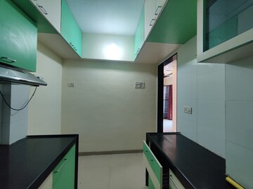 Furnished Amenities in 1 BHK Apartment at Thane West – for Sale