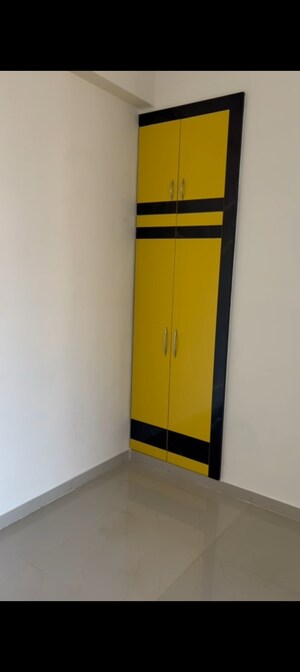 Room in 3 BHK Apartment at Windsor Paradise 2, Raj Nagar Extension – for Sale