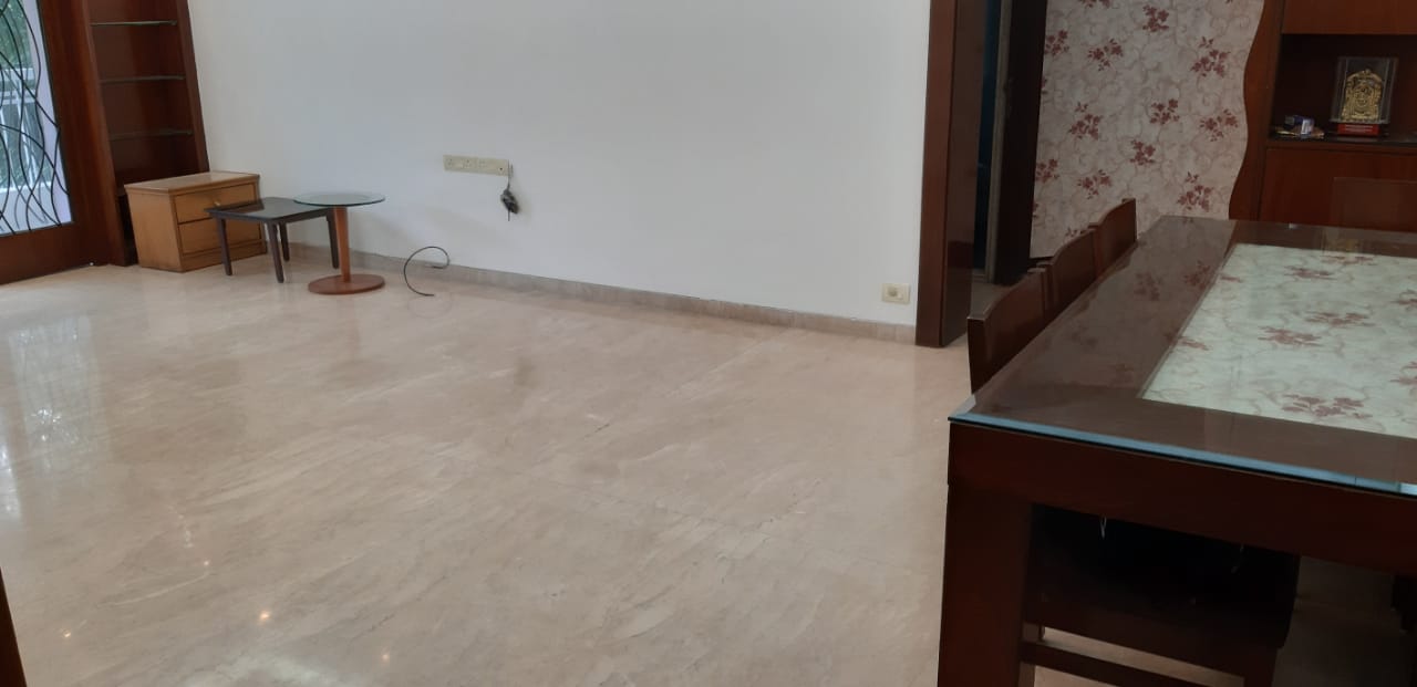 3 BHK + Pooja Room,Servant Room Apartment For Sale in Raheja Princess