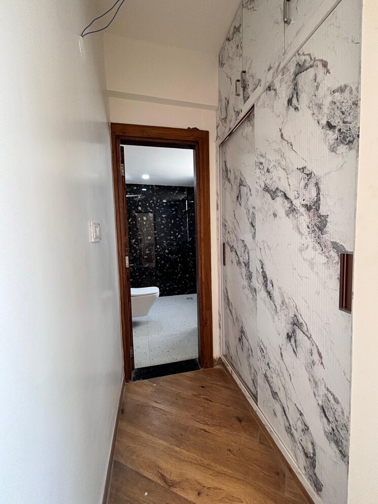 Room, kst-whispering-heights 3 Bedroom 1925 Sq.Ft. Apartment In Sector 88 Faridabad 8634925