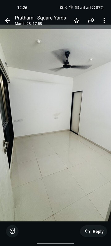 Room in 1 BHK Apartment at Chandak Nishchay, Borivali East – for Rent
