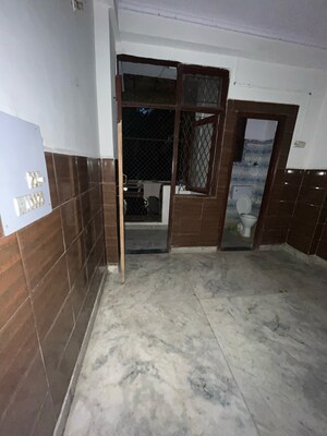 Balcony in 2 BHK Apartment at Shalimar Apartments Shalimar Garden, Shalimar Garden – for Sale