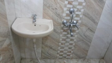 Bathroom in 1 RK Independent House at Rt Nagar – for Rent