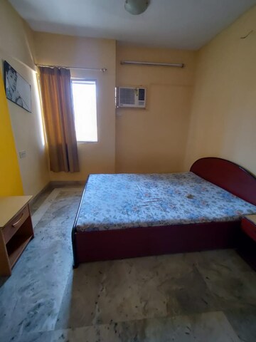 Bedroom in 2 BHK Apartment at Versova – for Rent