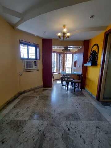 Room in 2 BHK Apartment at Versova – for Rent
