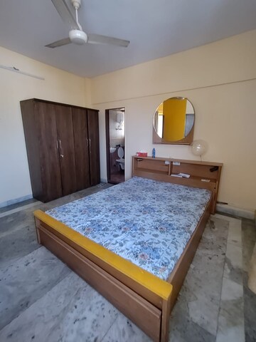 Bedroom in 2 BHK Apartment at Versova – for Rent