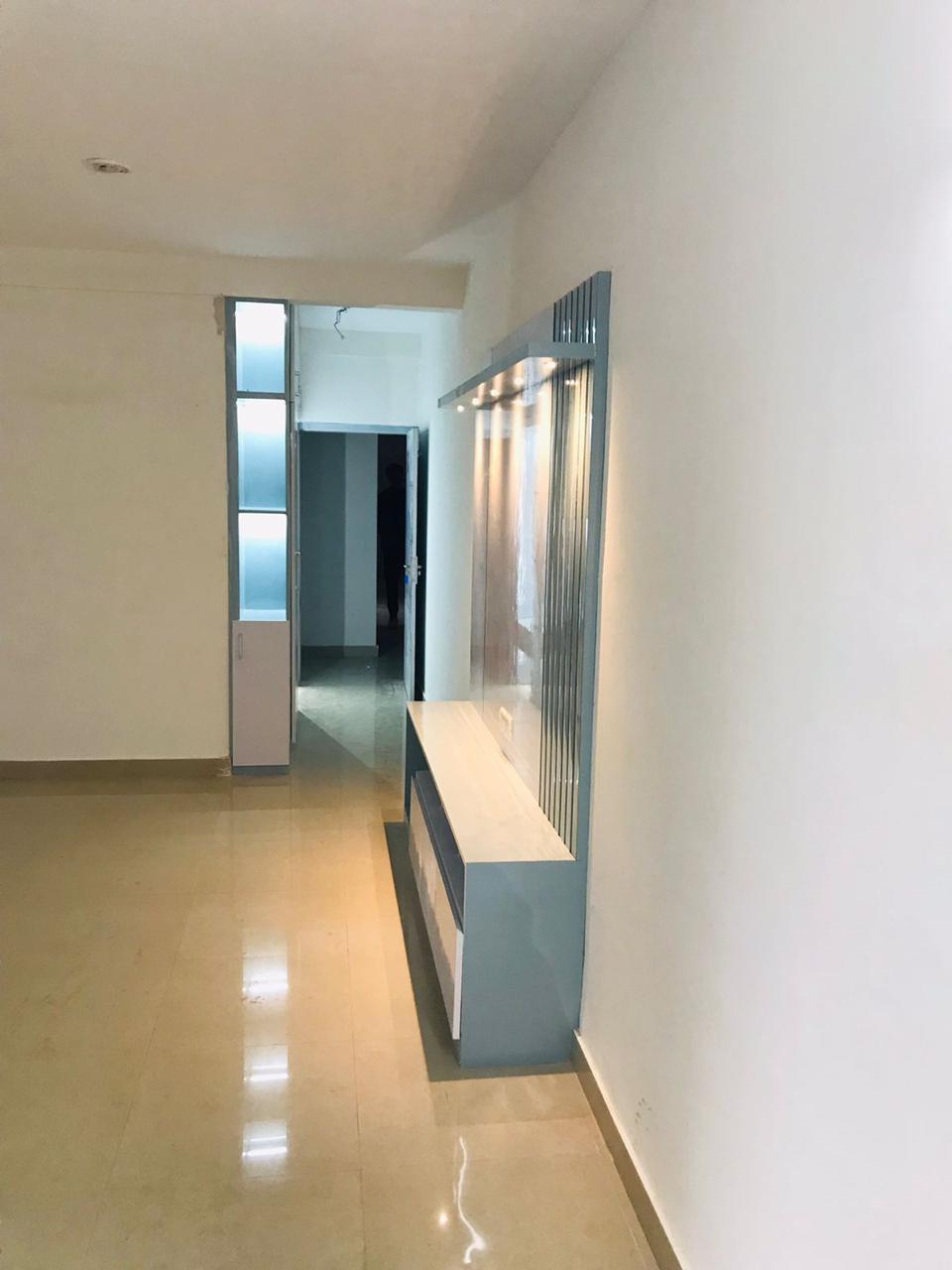 2 BHK Apartment For Rent in Suncity Avenue 76
