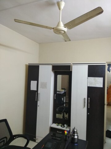Room in 1 BHK Apartment at Kothrud – for Rent