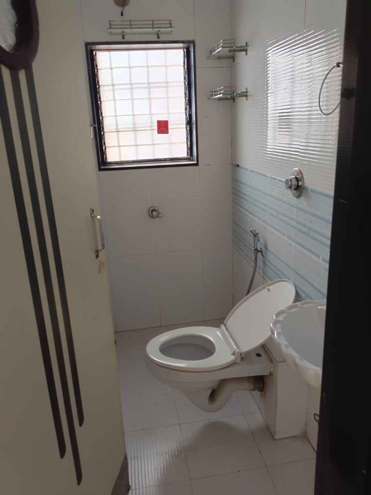 Bathroom, dream-maple 1 Bedroom 645 Sq.Ft. Apartment In Ulwe Sector 17 Navi Mumbai 8540298