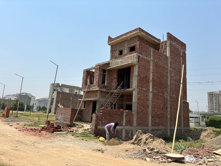 Exterior View, alaknanda-maxxus-eden-estate  1050 Sq.Ft. Plot In Ghazipur Zirakpur 8635138