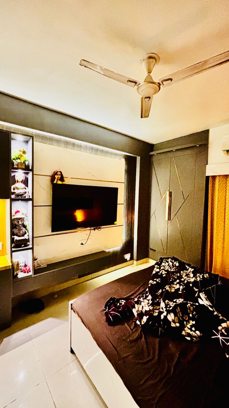 Bedroom, panchsheel-green-mart 2 Bedroom 915 Sq.Ft. Apartment In Sector 16 Greater Noida Greater Noida 8635139