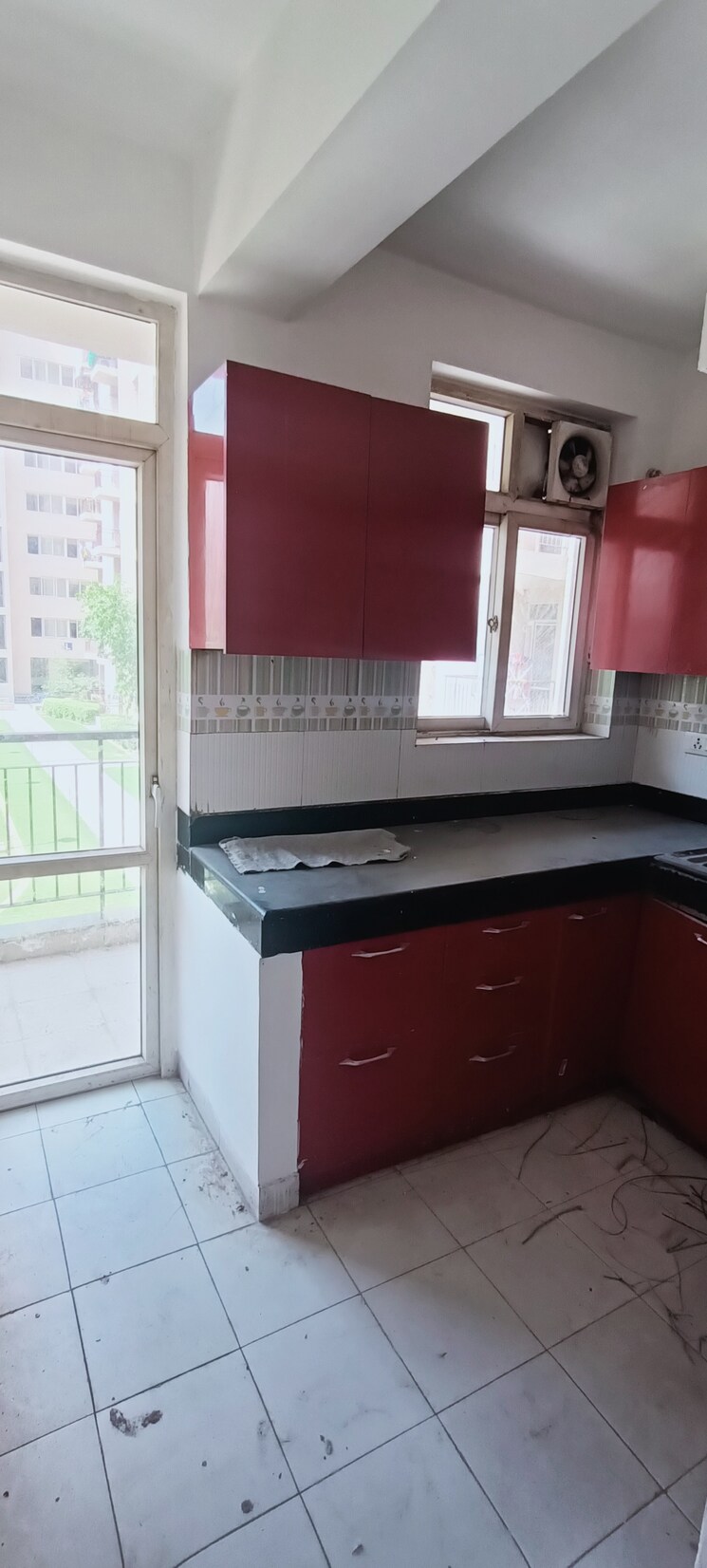 Kitchen, bptp-park-elite-premium 4 Bedroom 1400 Sq.Ft. Apartment In Sector 84 Faridabad 8635144