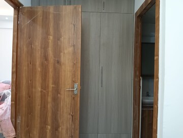 Bedroom in 2 BHK Apartment at Suncity Avenue 76, Sector 76 – for Rent