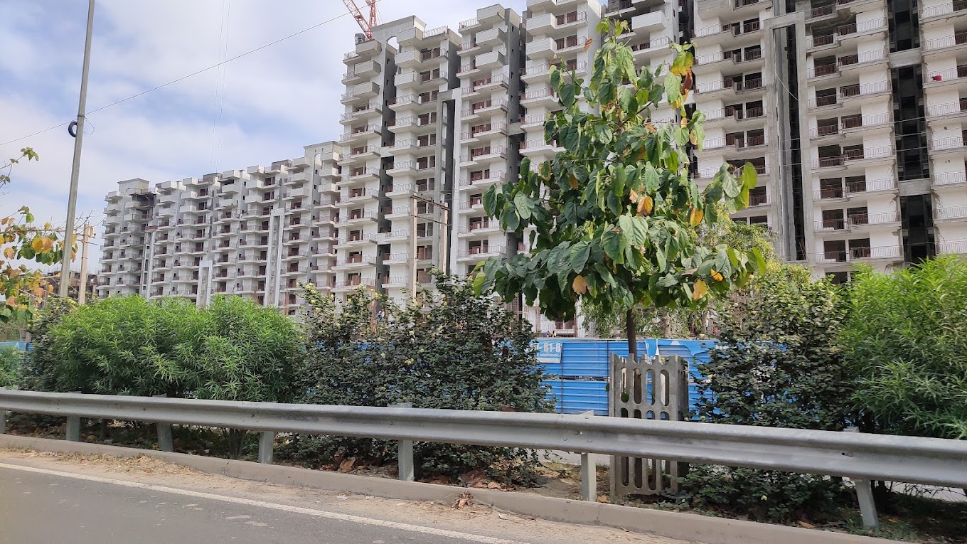 1 BHK + Pooja Room Apartment For Sale in Amolik Sankalp