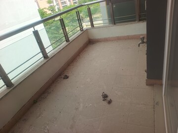 Balcony in 4 BHK Builder Floor at Adani Samsara, Sector 60 – for Rent