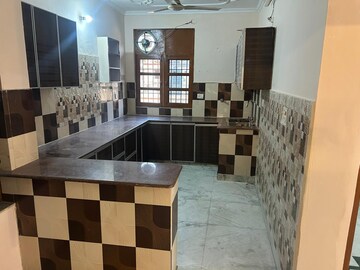 Kitchen in 2 BHK Builder Floor at Sector 31 – for Rent
