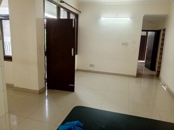 Furnished Amenities in 3 BHK Apartment at HBH Galaxy Apartments, Sector 43 – for Rent