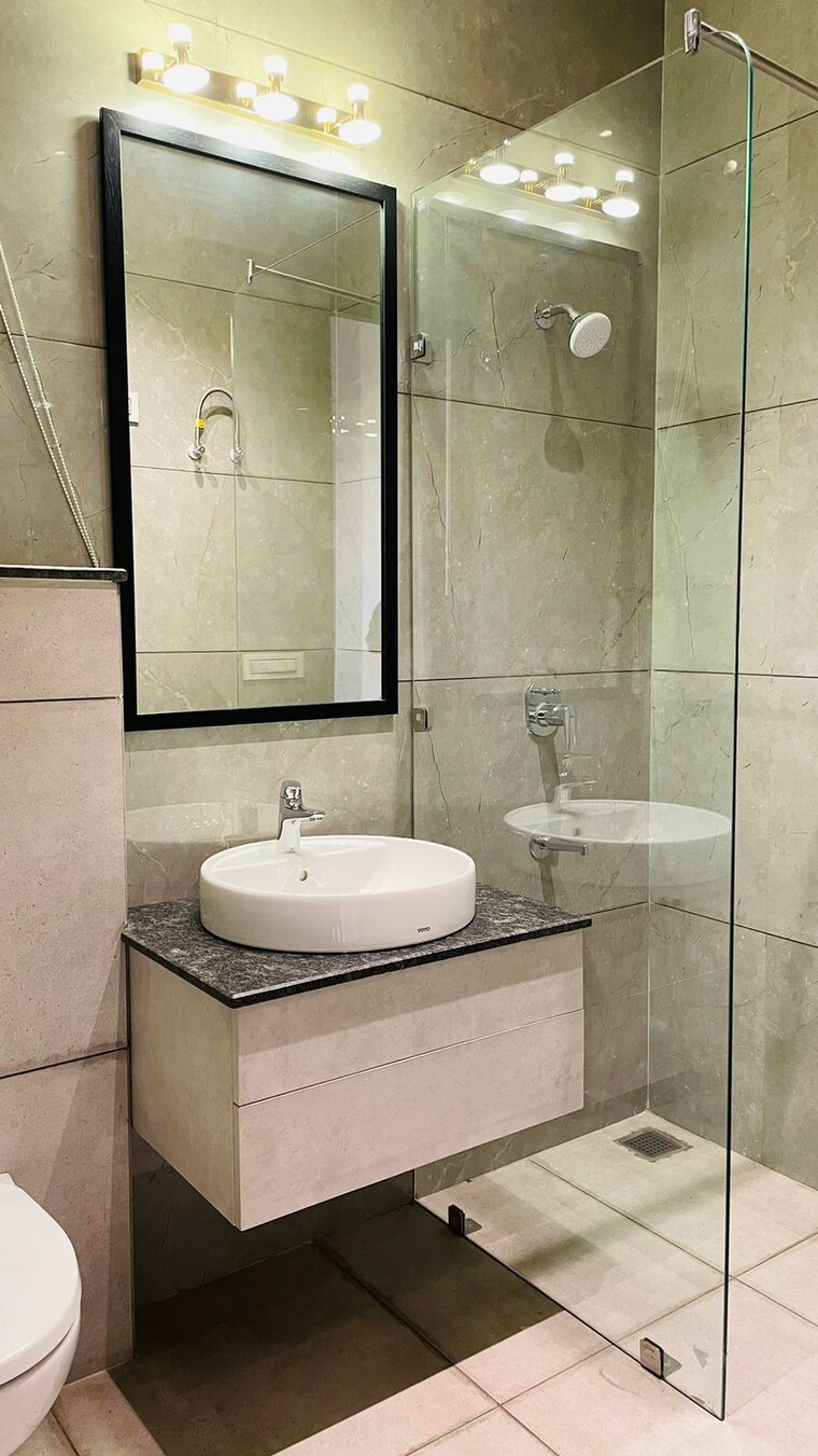 Bathroom, allwin-el-spazia 3 Bedroom 2284 Sq.Ft. Apartment In Sanauli Zirakpur 8635222