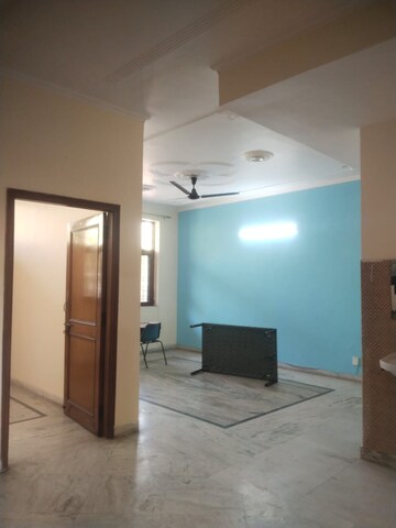 Room in 2 BHK Builder Floor at Sector 23a – for Rent