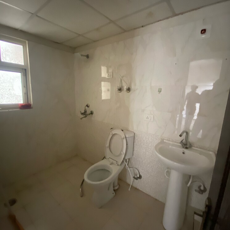 Bathroom, gardenia-golf-city 2 Bedroom 1065 Sq.Ft. Apartment In Noida Central Noida 8635264