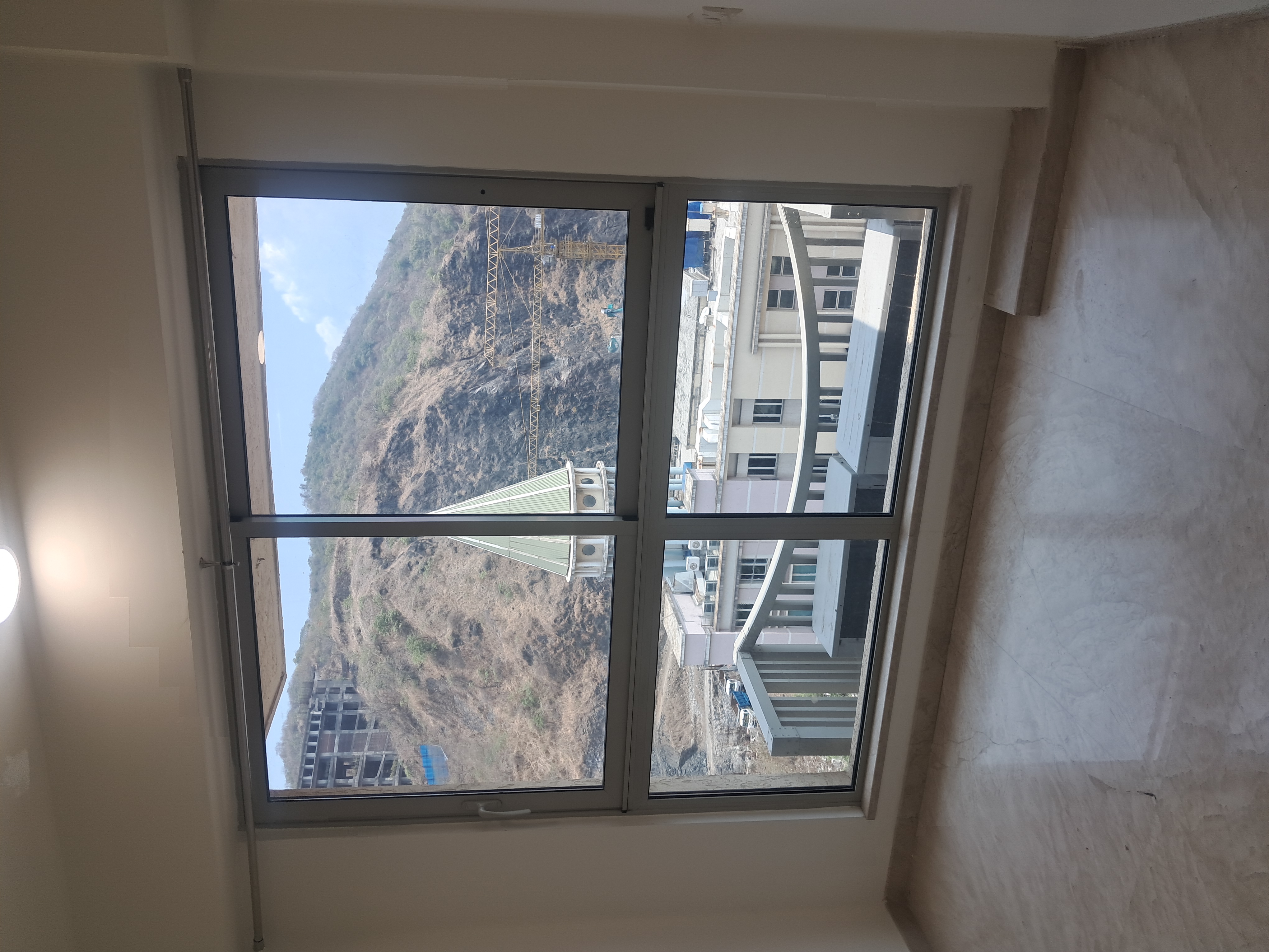 1 BHK + Pooja Room Apartment For Rent in Hiranandani Maple