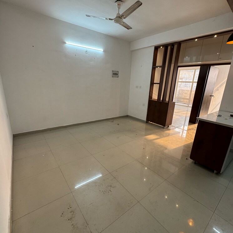 Kitchen, pyramid-fusion-homes 2 Bedroom 698 Sq.Ft. Apartment In Sector 70a Gurgaon 8635348