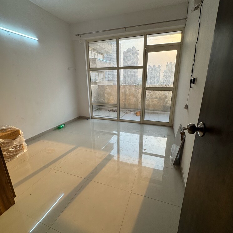 Room, pyramid-fusion-homes 2 Bedroom 698 Sq.Ft. Apartment In Sector 70a Gurgaon 8635348