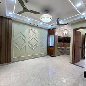 Room in 3.5 BHK Builder Floor at Sector 28 – for Sale