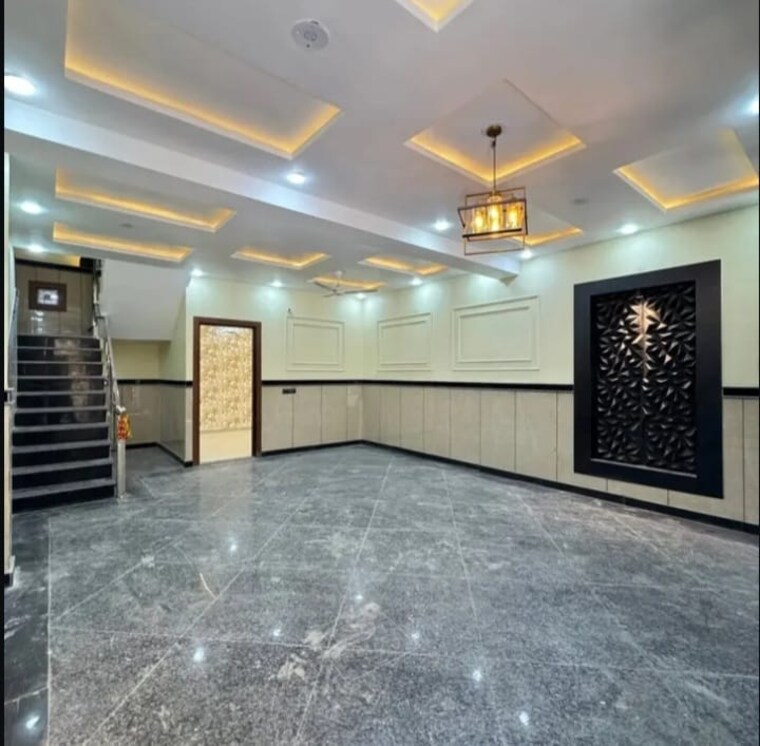 Living Room, sector 28 3.5 Bedroom 1800 Sq.Ft. Builder Floor In Sector 28 Faridabad 8635349