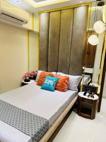 Bedroom in 1 BHK Builder Floor at Vikas Ritz, Khadakpada – for Sale