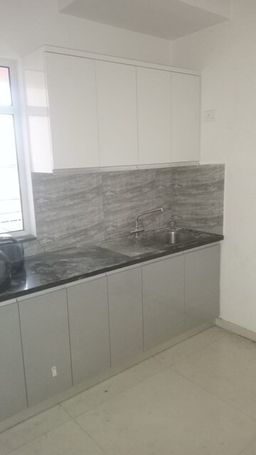 Room in 2 BHK Apartment at ROF Aalayas, Sector 102 – for Rent