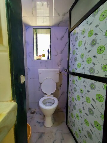 Bathroom in 1 BHK Apartment at Dombivli West – for Rent