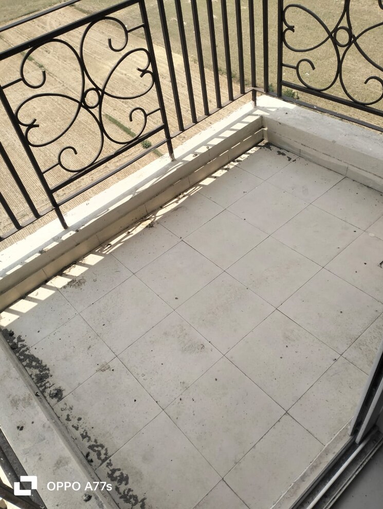 Balcony, signature-the-millennia-2 2.5 Bedroom 625 Sq.Ft. Apartment In Sector 37d Gurgaon 8635453