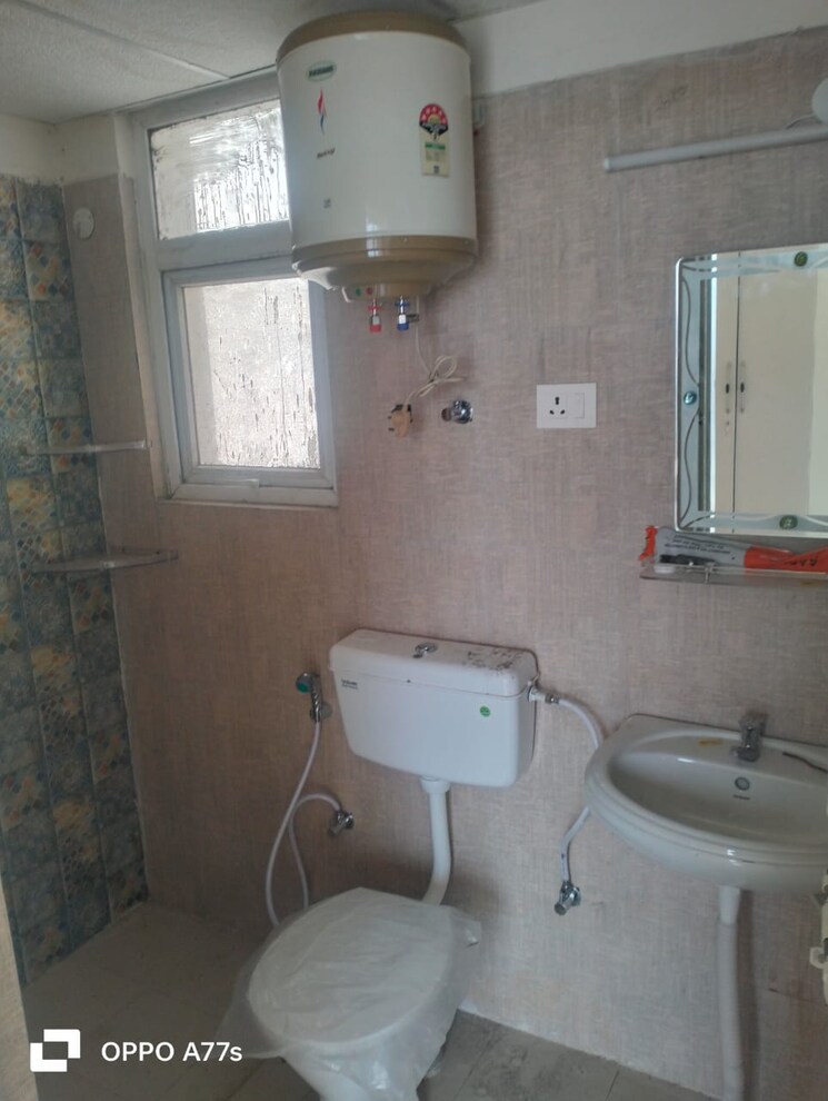 Bathroom, signature-the-millennia-2 2.5 Bedroom 625 Sq.Ft. Apartment In Sector 37d Gurgaon 8635453