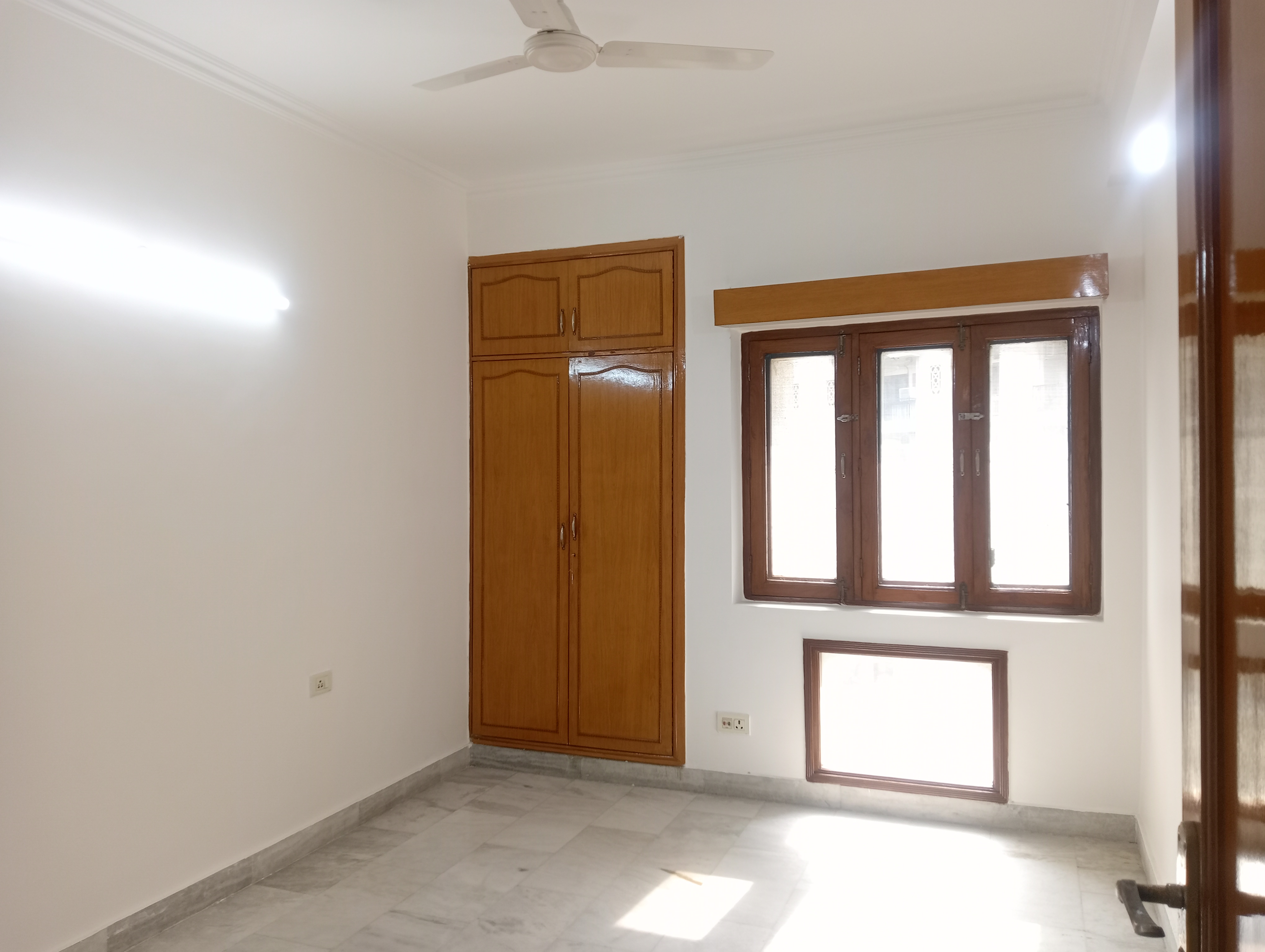 3 BHK + Servant Room Apartment For Sale in ATS Green Village