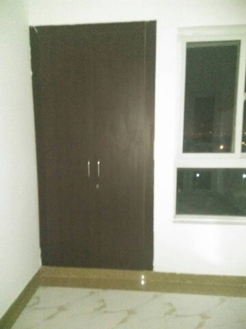Room in 3 BHK Apartment at Eldeco Mystic Greens, Omicron I Greater Noida – for Sale