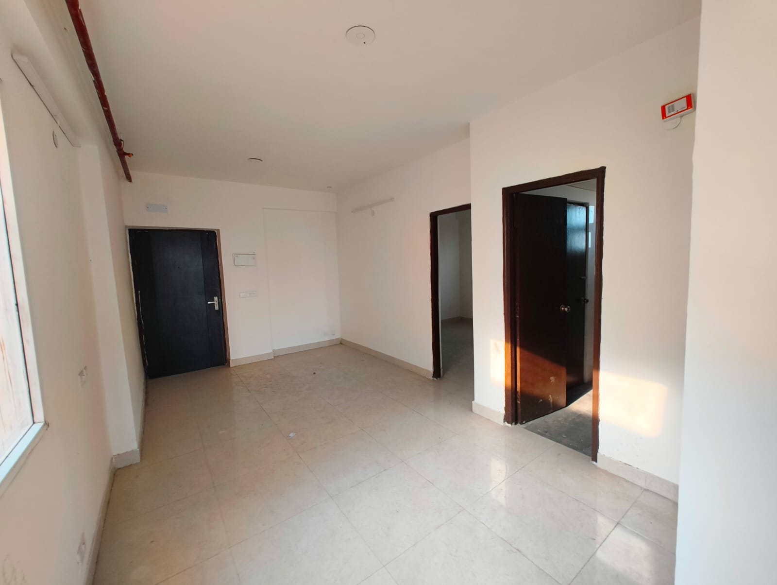 2.5 BHK + Study Room Apartment For Rent in Signature Global The Millennia