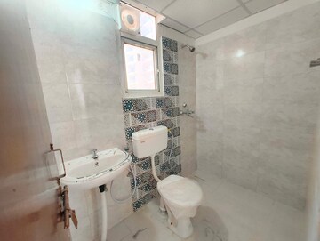 Bathroom in 2.5 BHK Apartment at Signature Global The Millennia, Sector 37d – for Rent