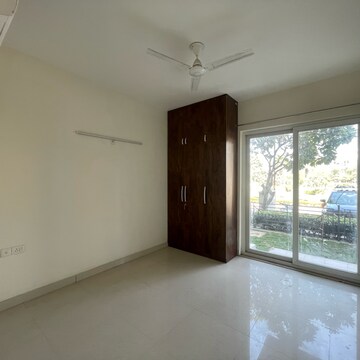 3 BHK Builder Floor For Rent in BPTP Amstoria, Sector 102
