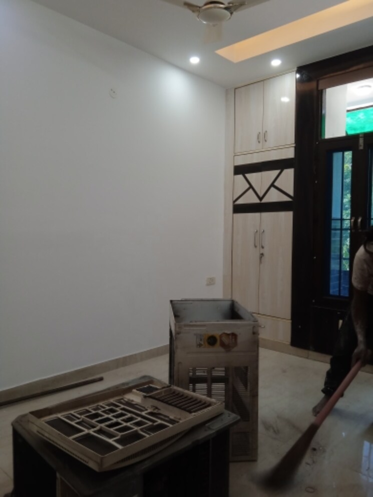 undefined, vasundhara sector 5 3 Bedroom 1000 Sq.Ft. Builder Floor In Vasundhara Sector 5 Ghaziabad 8635569