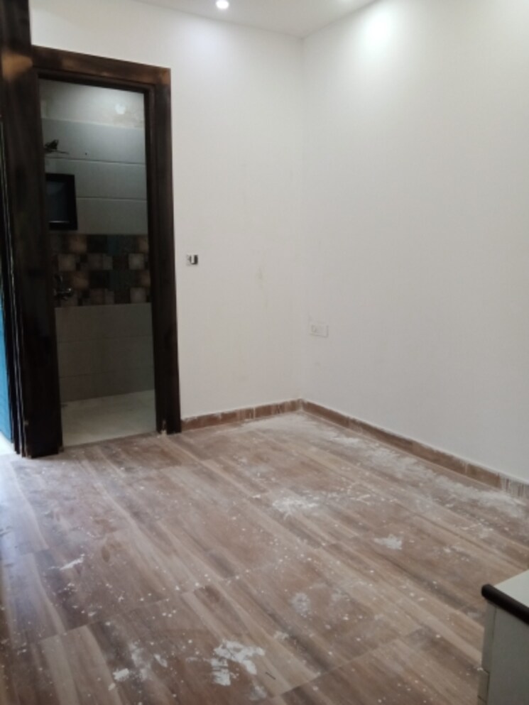 Room, vasundhara sector 5 3 Bedroom 1000 Sq.Ft. Builder Floor In Vasundhara Sector 5 Ghaziabad 8635569