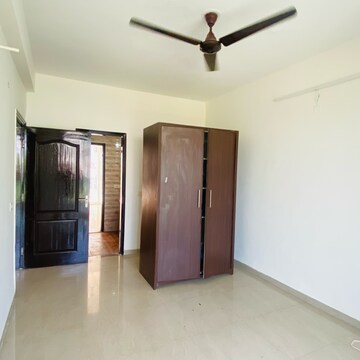 Room in 3 BHK Builder Floor at Omaxe Ambrosia, Mullanpur – for Rent