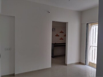 Room in 1 BHK Apartment at JSB Nakshatra Primus, Naigaon East – for Rent
