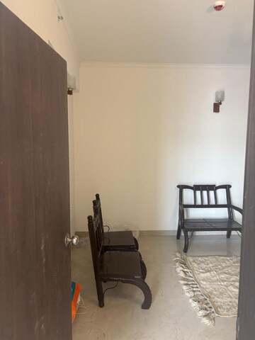 Staircase in 2.5 BHK Apartment at Jaypee Greens Star Court, Jaypee Greens – for Sale