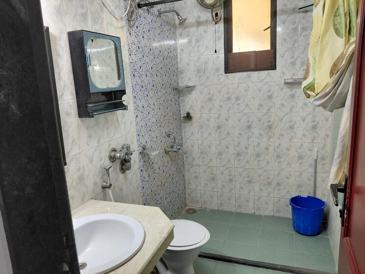Bathroom, hiranandani-estate-avon 3 Bedroom 1460 Sq.Ft. Apartment In Ghodbunder Road Thane 8635674