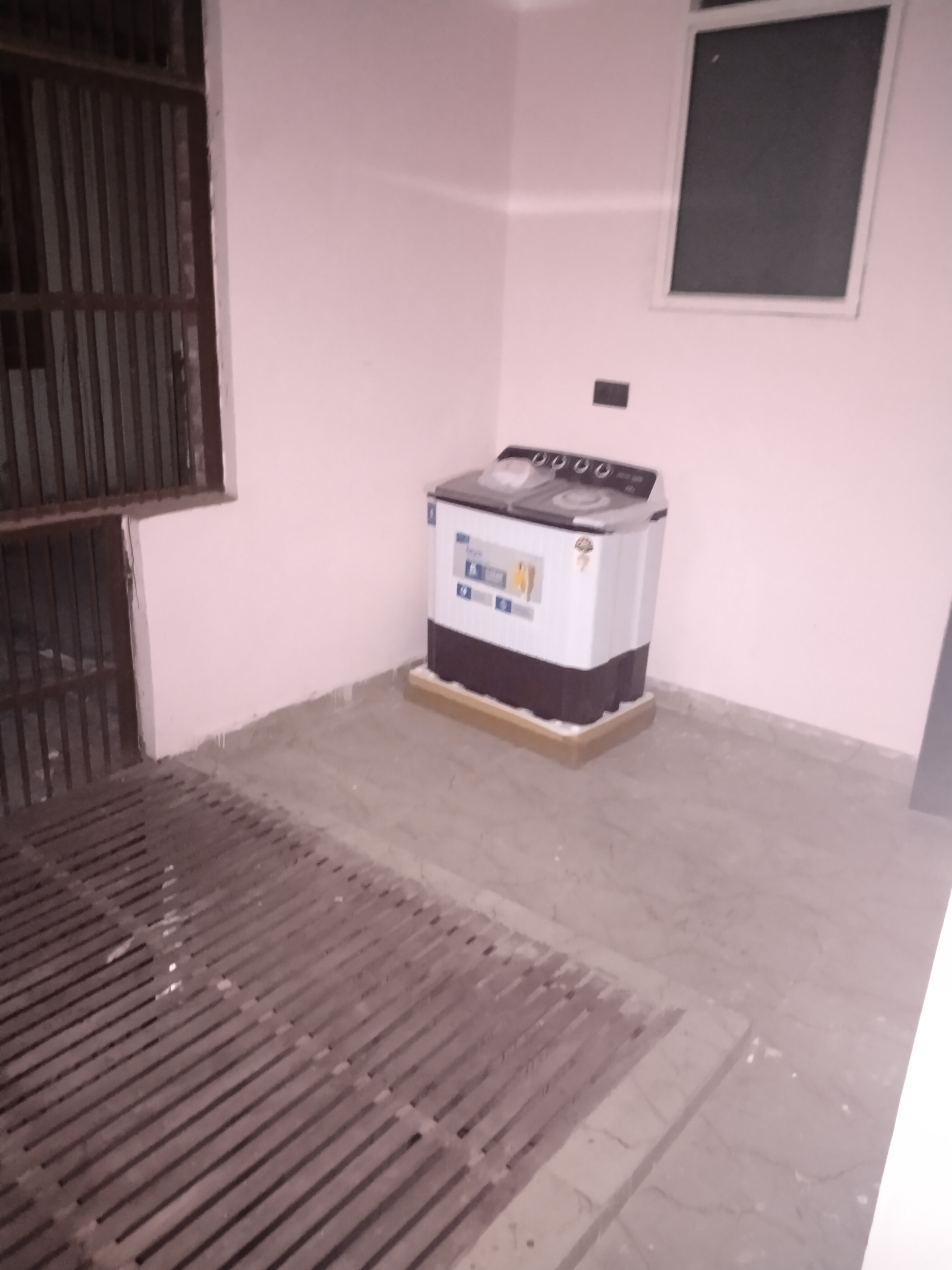 1 RkIndependent House For Rent in Sector 56