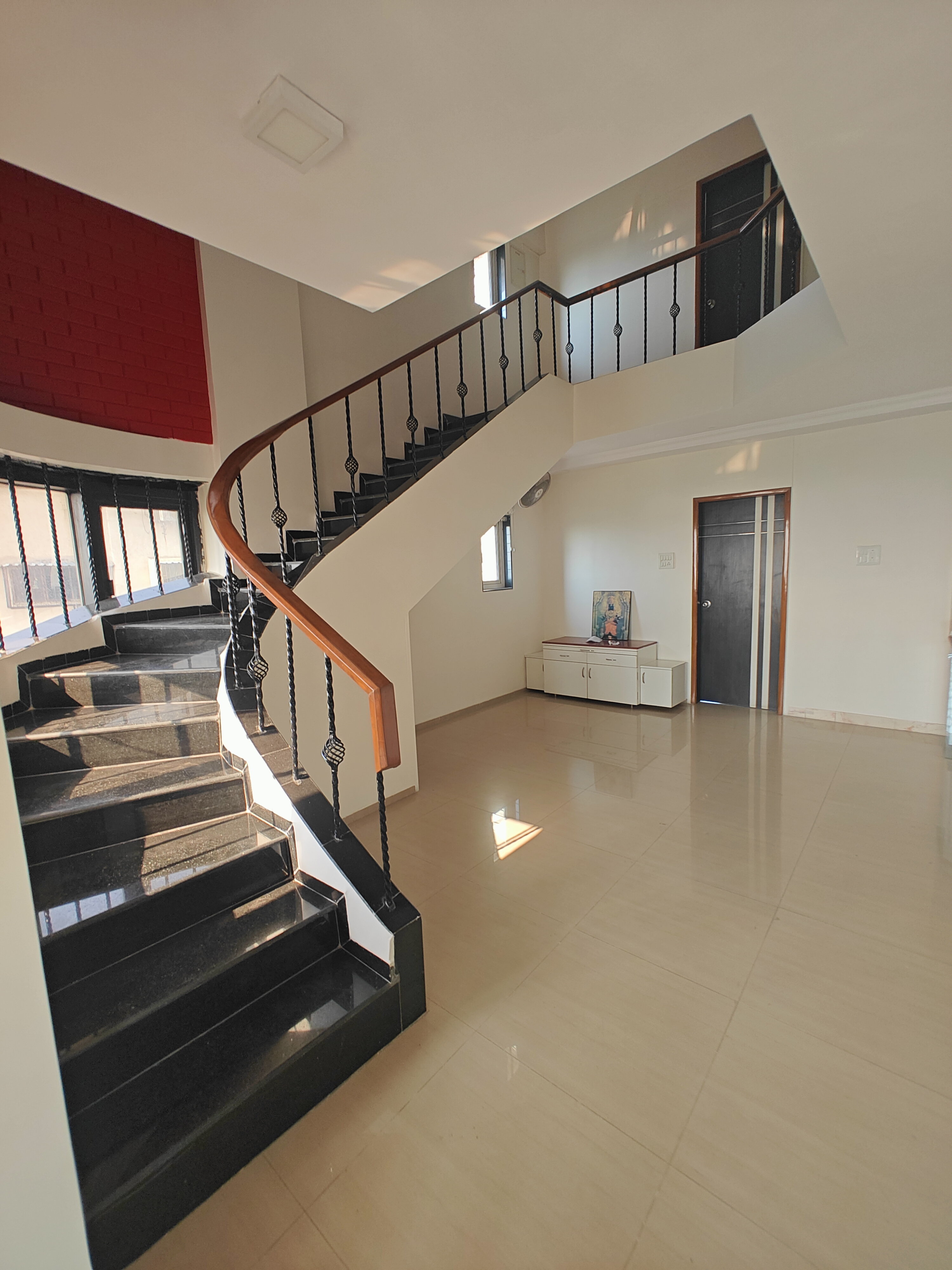 3 BHK 2200 Sq.Ft. Penthouse in Sagar Darshan Towers