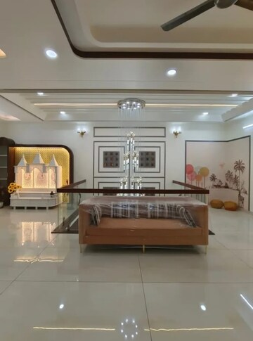 Living Room in 5 BHK Builder Floor at Sector 33 – for Sale
