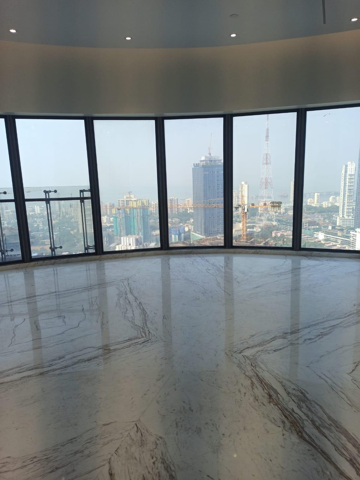 3 BHK + Servant Room Apartment For Rent in Lodha World View